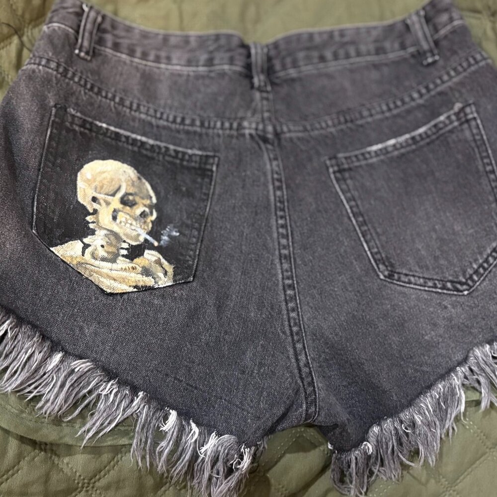 Custom Hand-Painted Black Denim Shorts Size M/6 Skull & Cig on Distressed Demin